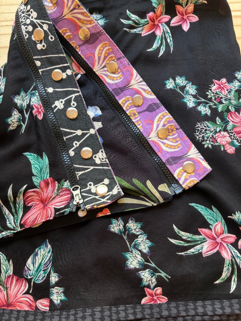 Zand Amsterdam Floral Reversible Wrap Mini Skirt + Detachable Pocket Pouch